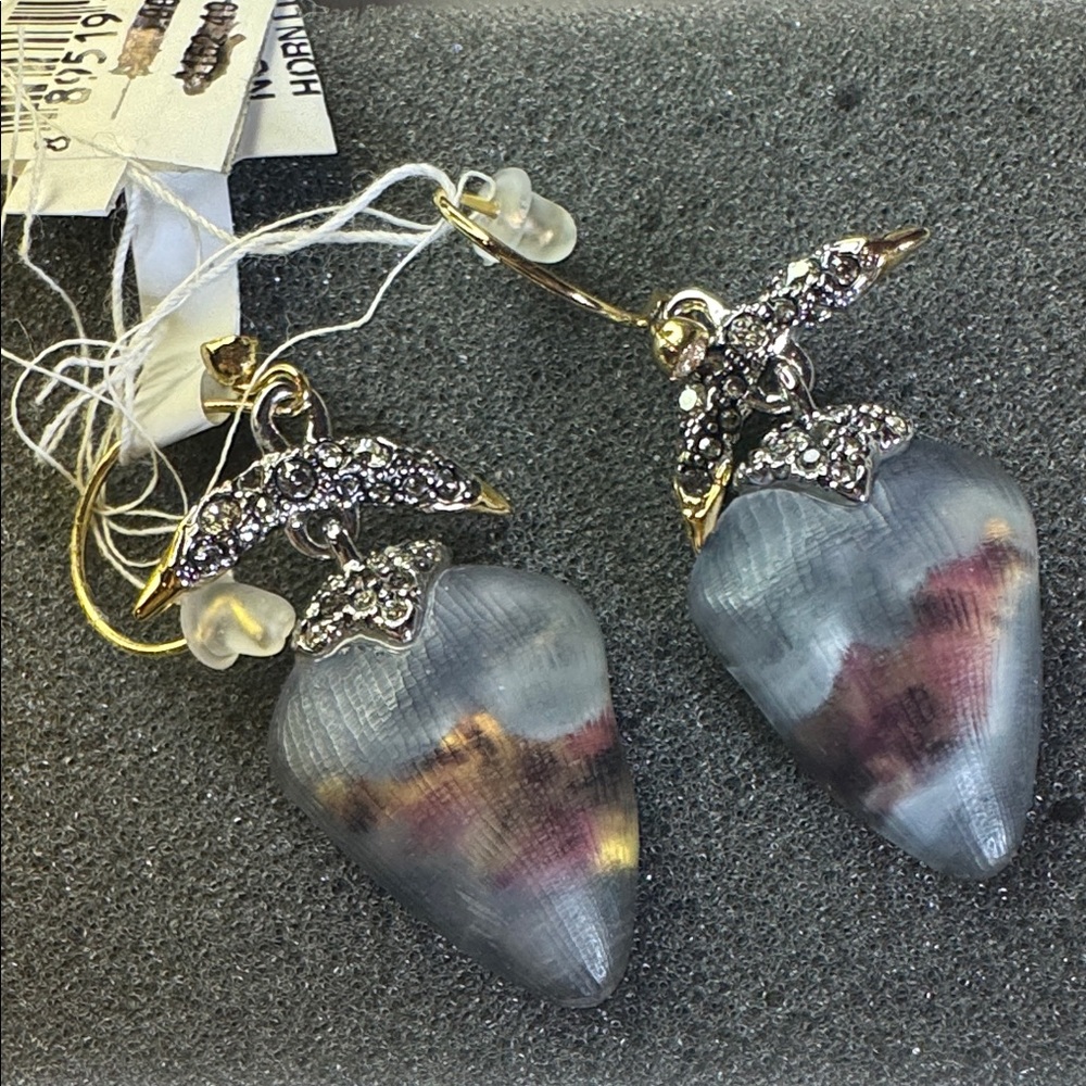 Alexis bittar